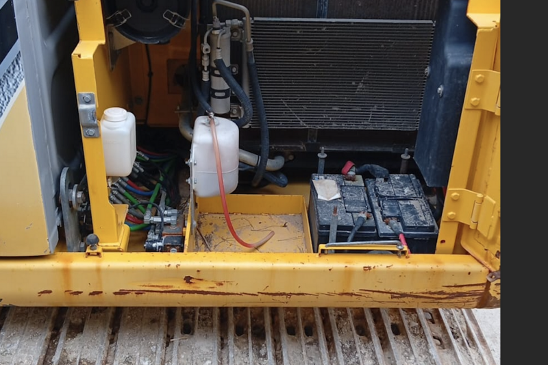 OmecoHub - Immagine NEW HOLLAND E135B